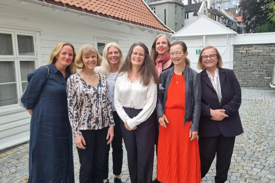 En gruppe deltakere på Hjerneskadekonferansen 2025