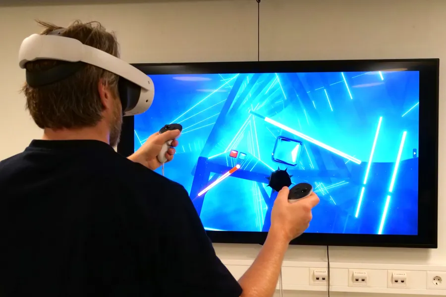 Truls Johansen spiller videospill