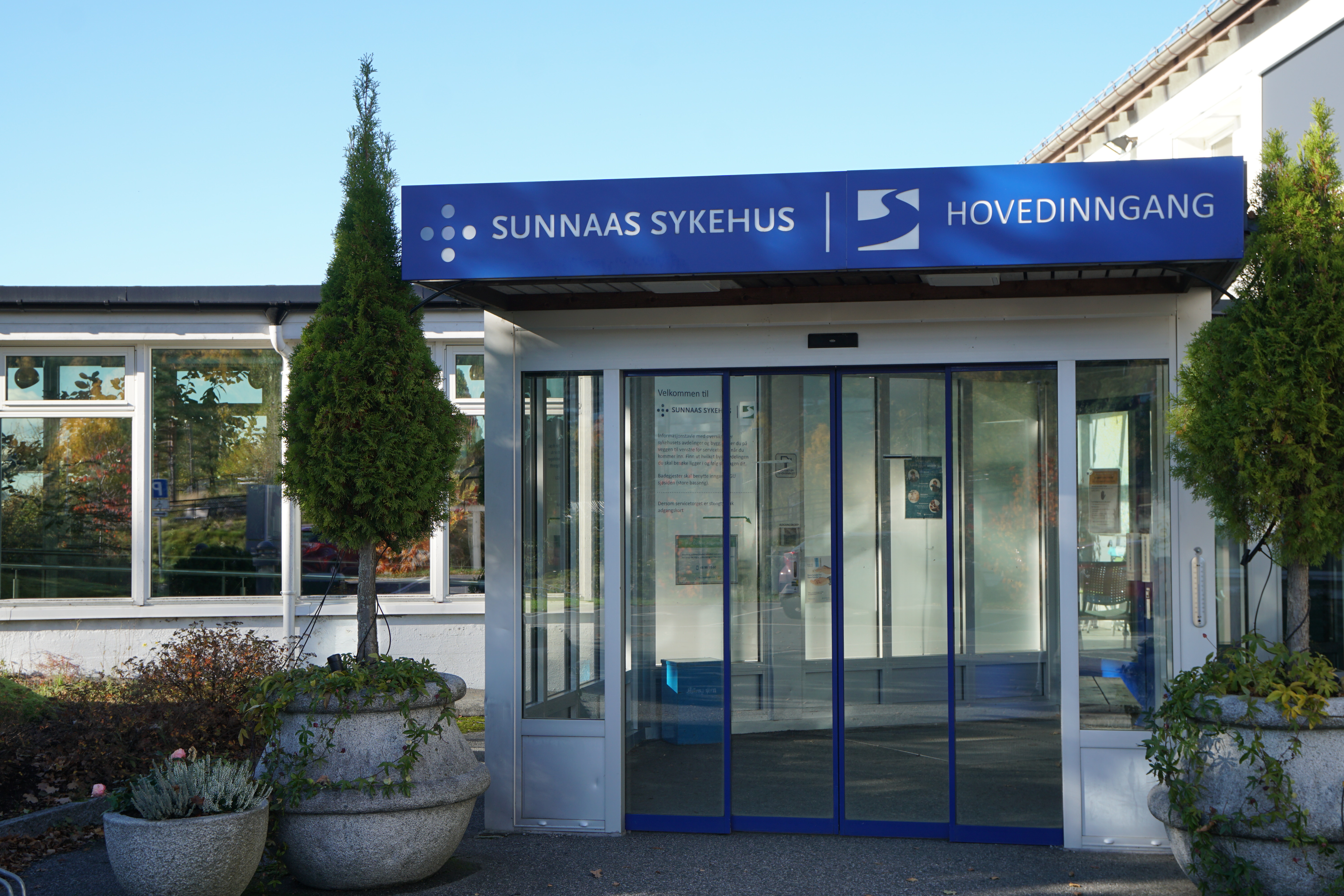 Inngangsparti Sunnaas sykehus