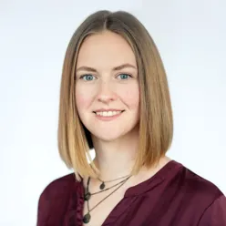 En person med langt hår