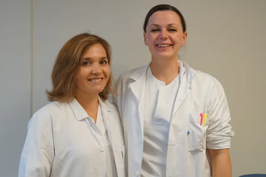 Nærbilde av Angelina Sergeeva og Hege Prag Øra